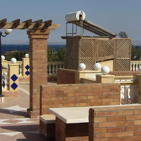 La Reine Dahab Hotel